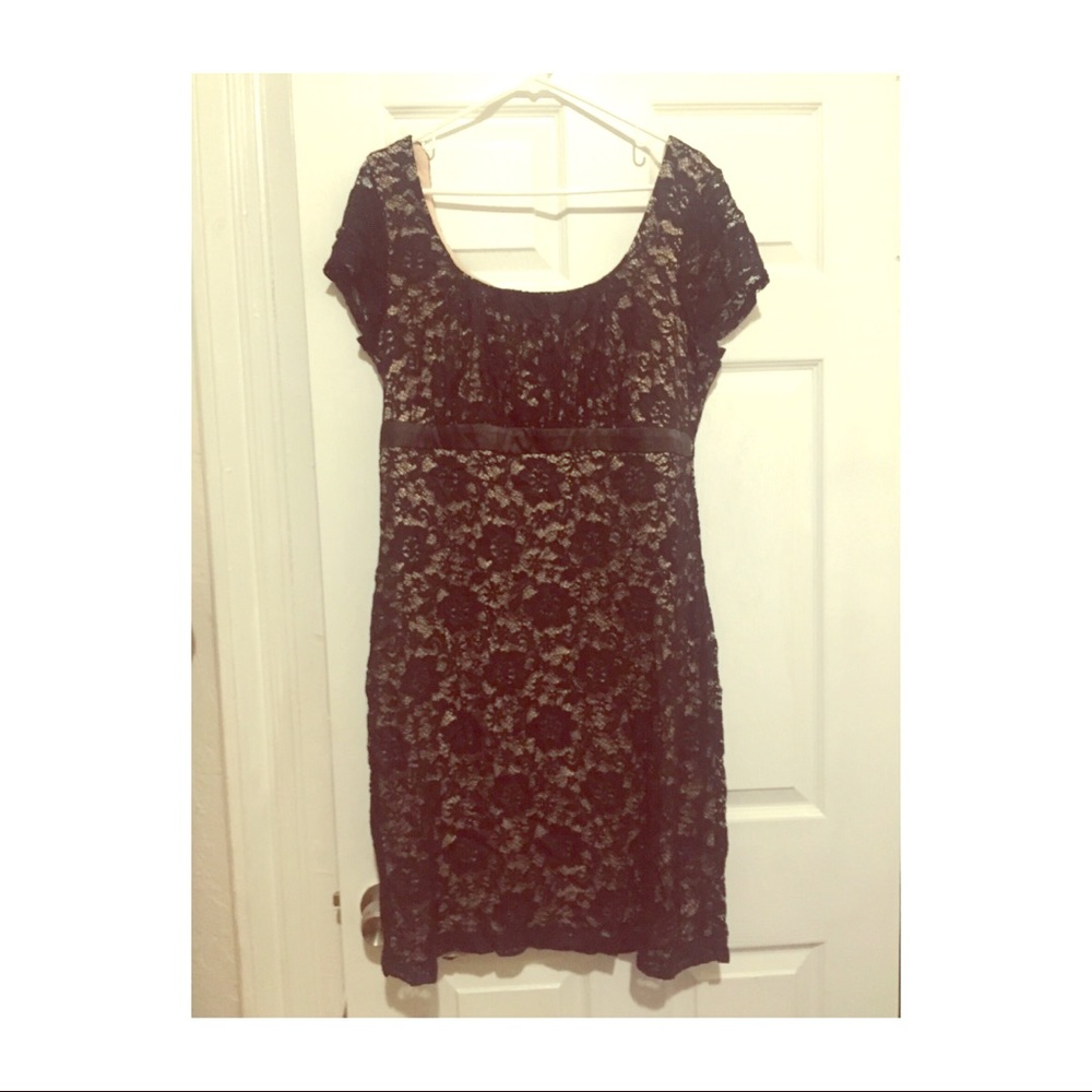SALE!!! Black lace dress